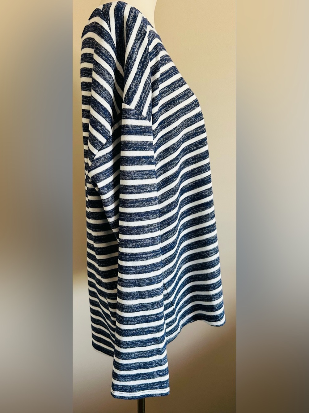 NWT- Laura Long-Sleeved Tee in Navy/White Stripe - Picture 4 of 9